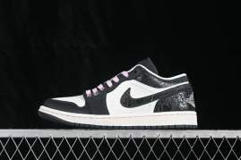 Picture of Air Jordan 1 LOW _SKUfw23687120783525812fw